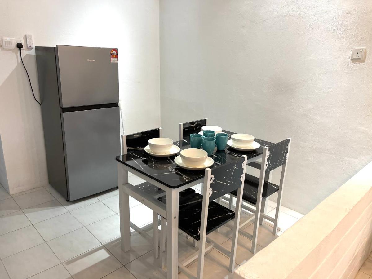 Entire Cozy Home 16 • 3 Bedroom @ Alma בוקיט מרטג'אם מראה חיצוני תמונה