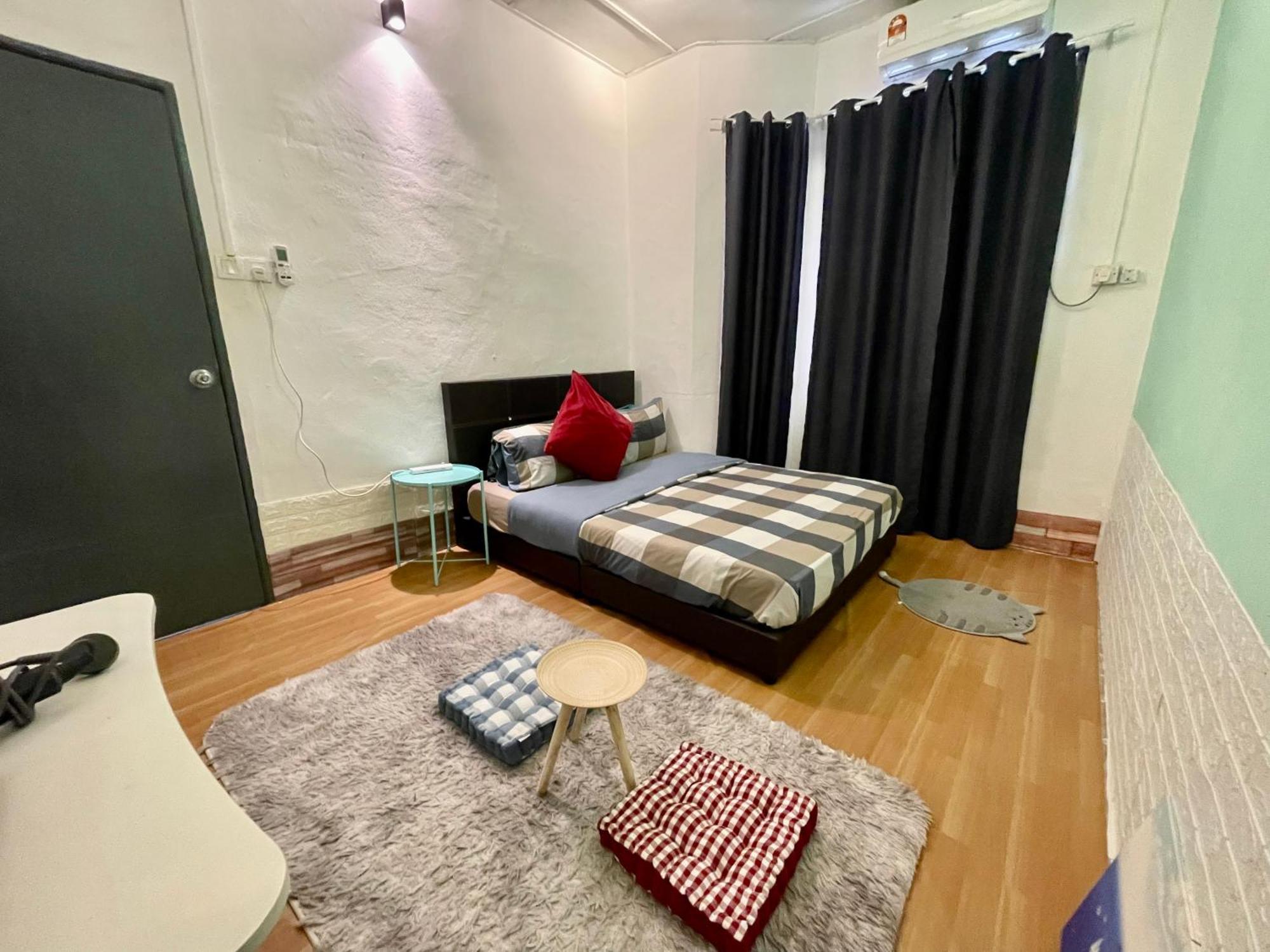 Entire Cozy Home 16 • 3 Bedroom @ Alma בוקיט מרטג'אם מראה חיצוני תמונה