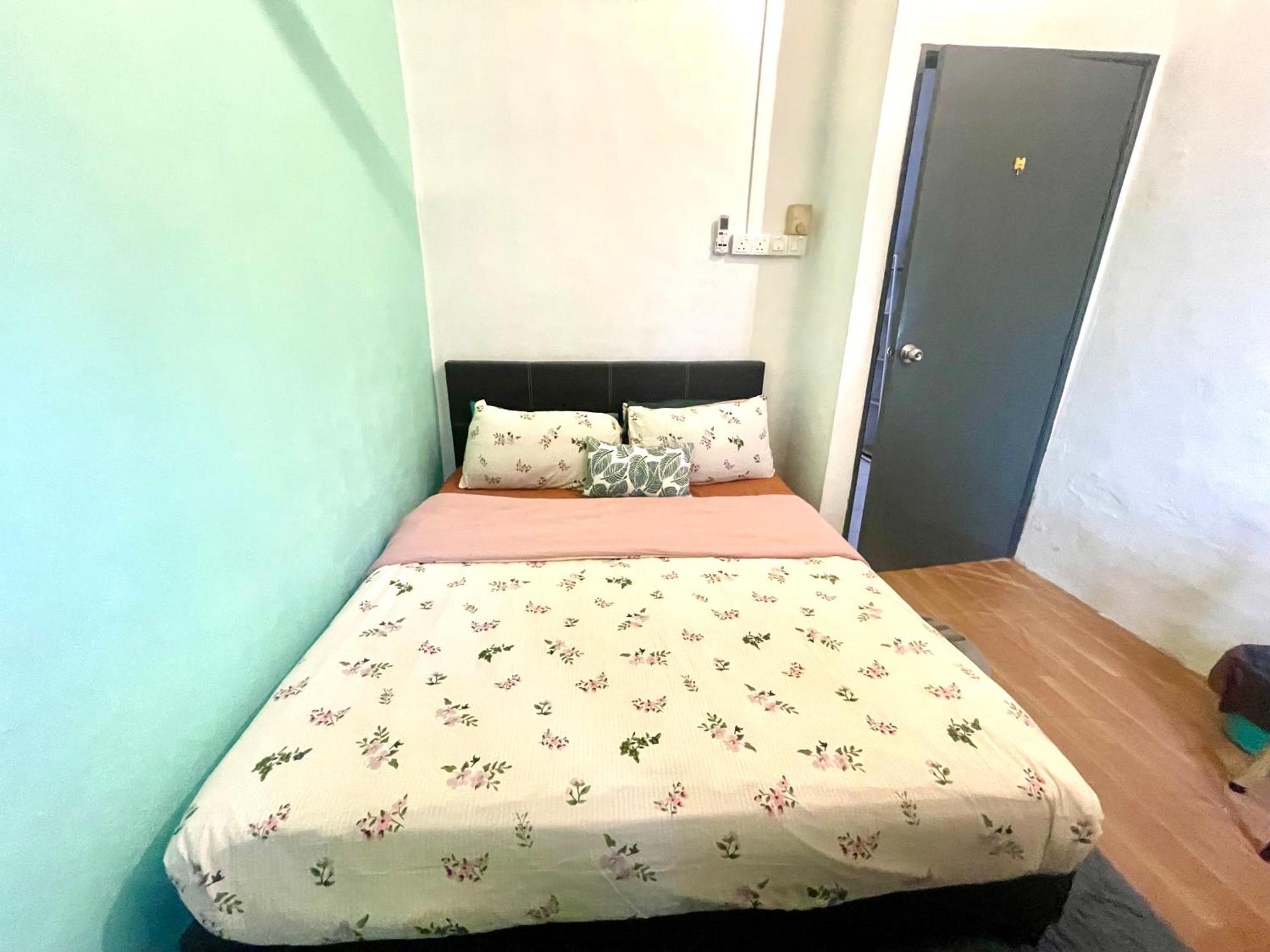 Entire Cozy Home 16 • 3 Bedroom @ Alma בוקיט מרטג'אם מראה חיצוני תמונה
